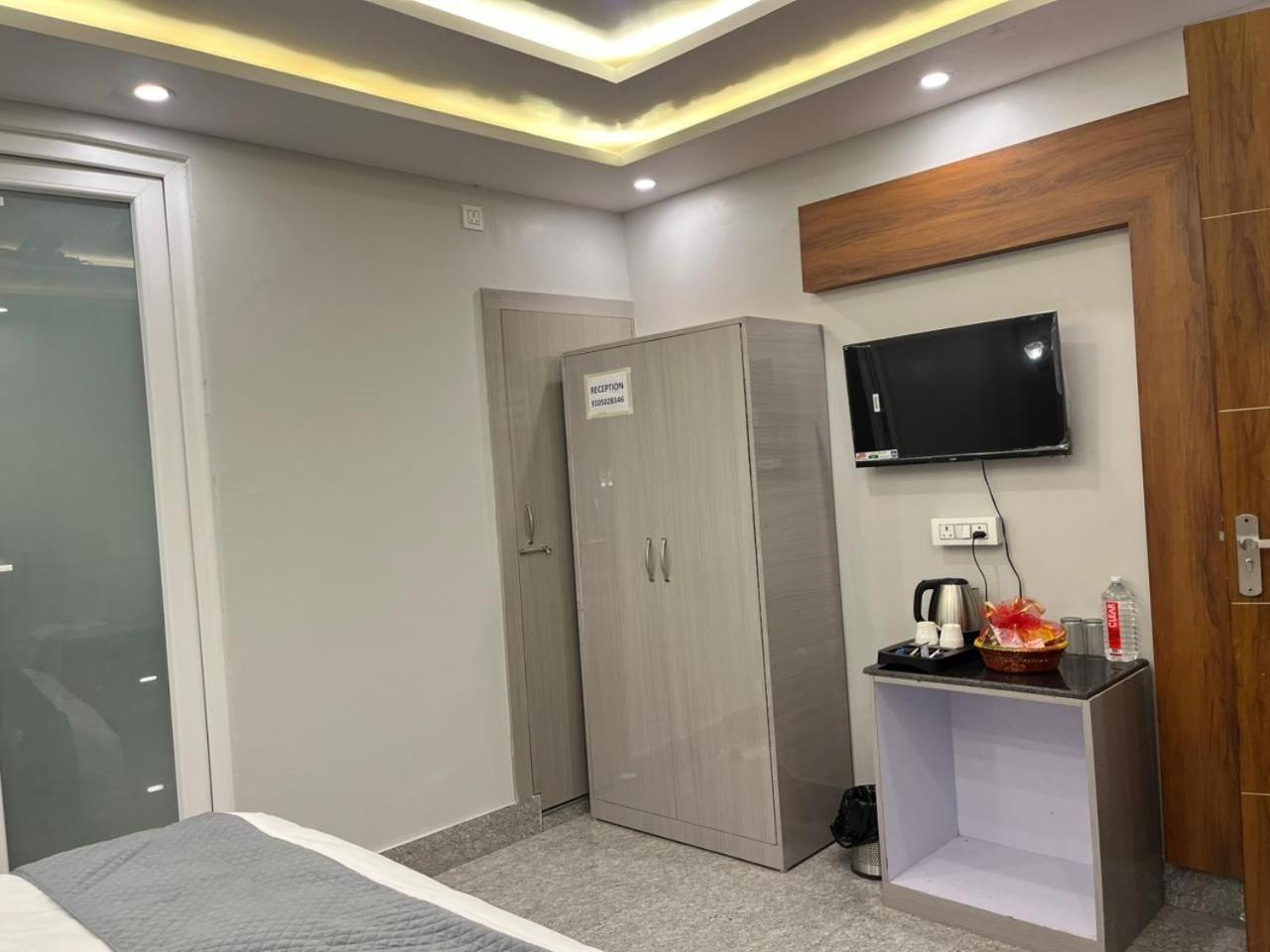 Hotel Grand Safari Kotdwāra 外观 照片